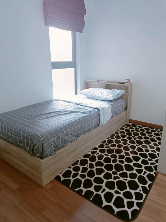 The Clio 2 Residences, Beside Ioi Mall, Opposite Hospital Serdang, Beside Uniteen And Upm, *
